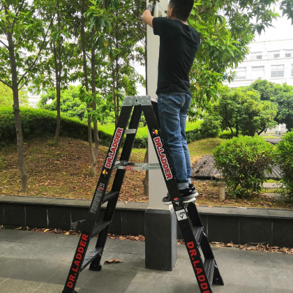 What affect the insulation performance of the mobile insulation fiberglass platform ladder?