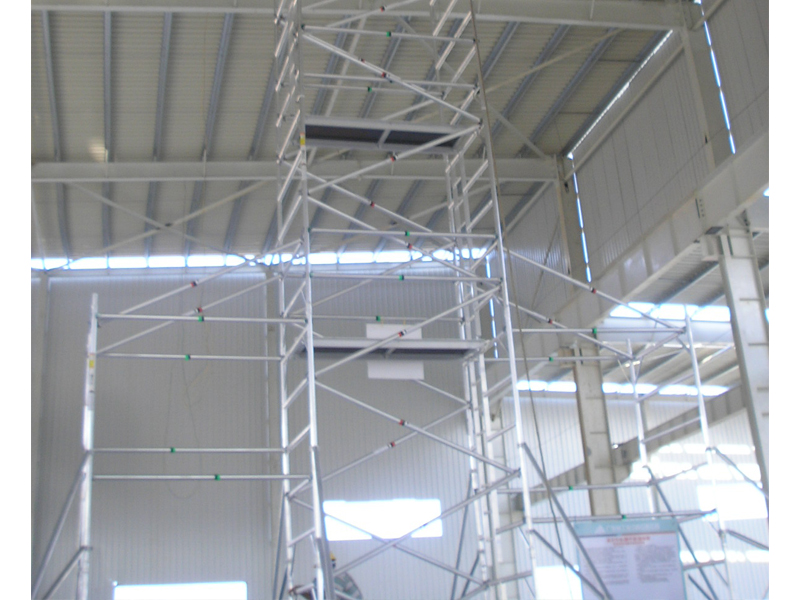 Aluminum scaffolding in accordance with European safety standard EN1004