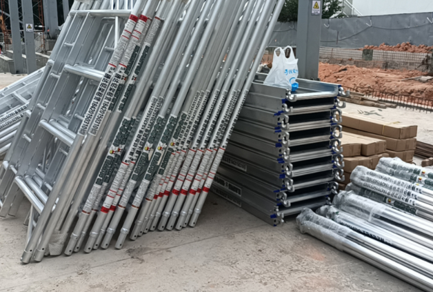 Is Aluminum scaffolding Heavy or not