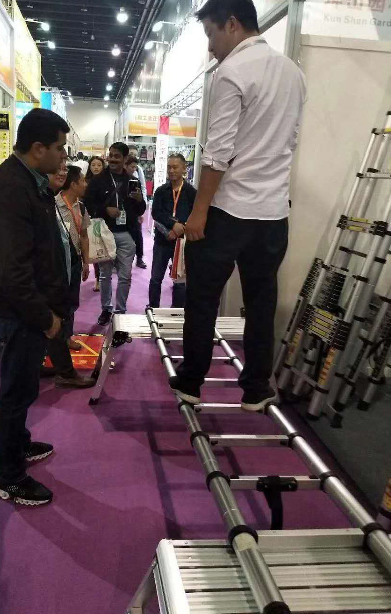 About aluminum household ladder