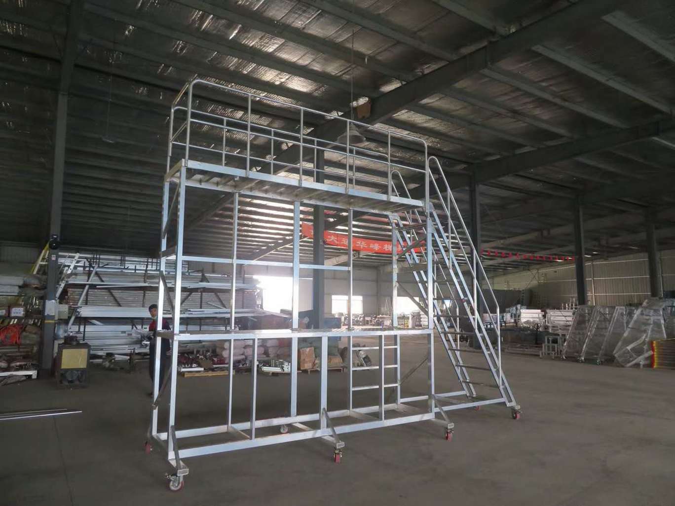 Wooden aluminum ladders are strictly prohibited from painting