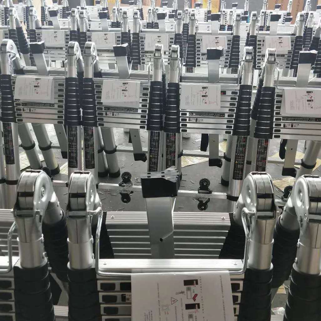 Why do terminal boarding ladder manufacturers choose aluminum alloy as the main material of boarding ladders